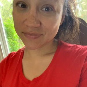 Meet your Posher, Delia